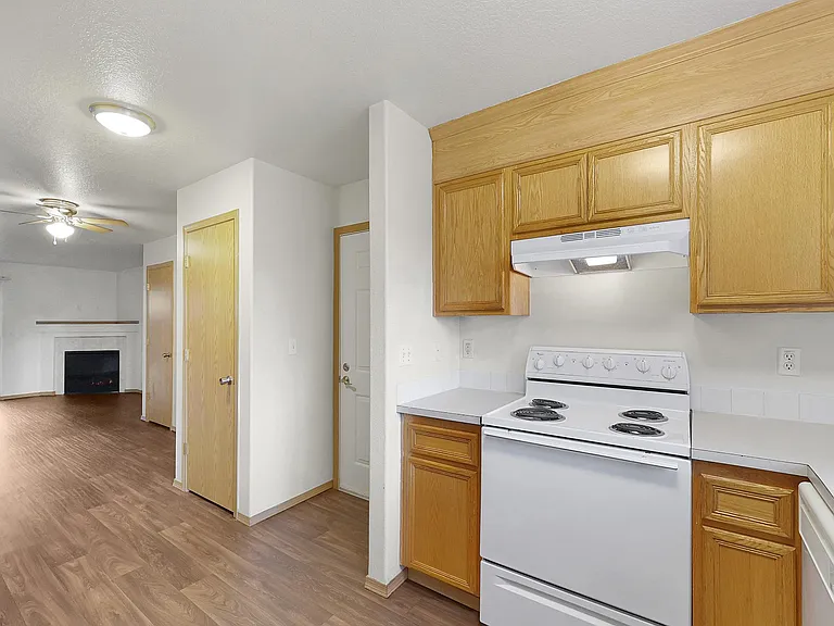 Andrea Place Apartments — Photo 16