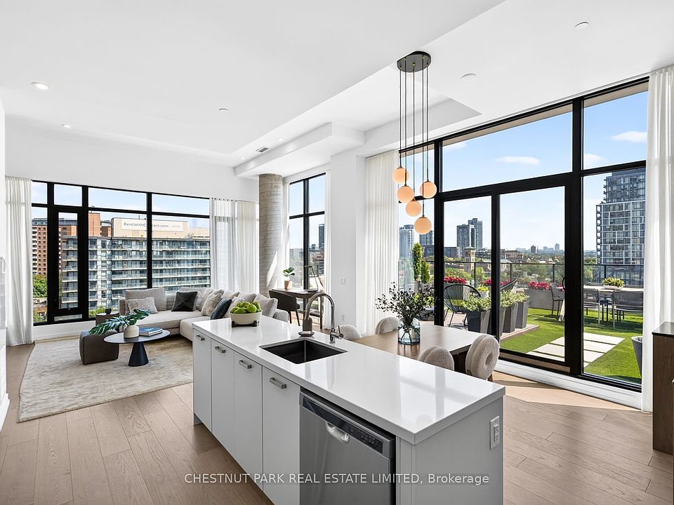 1st image of 55 Ontario St #902