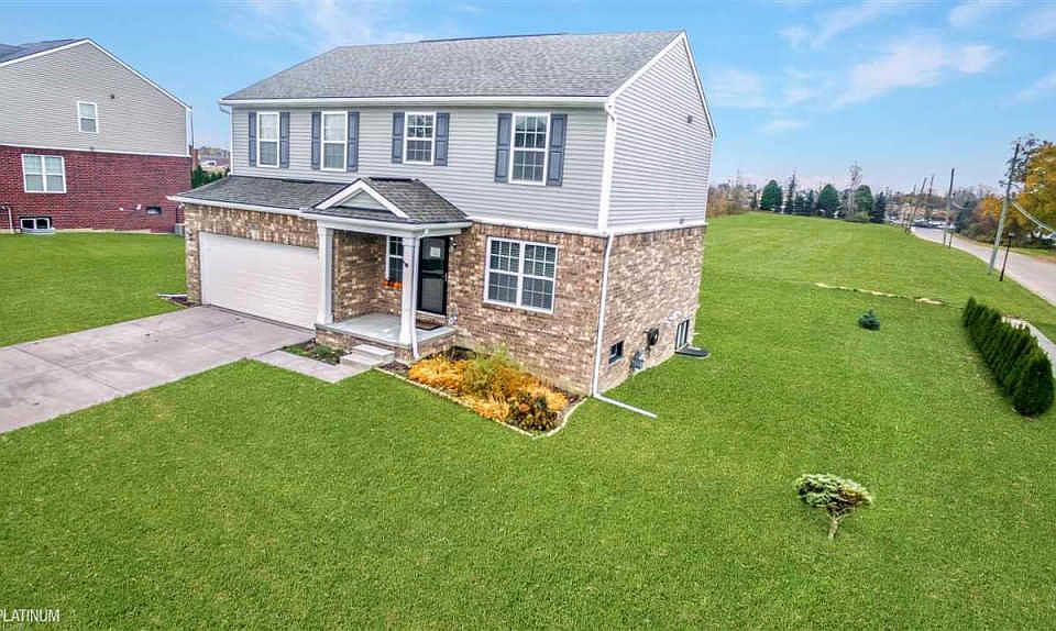 1st image of 34850 Billericay Dr