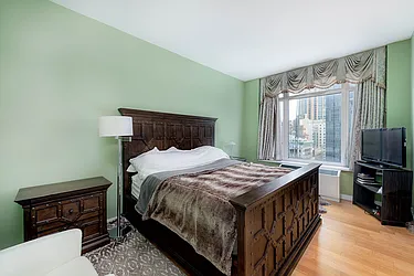 Rented by Century 21 Metropolitan