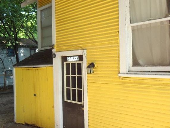 Unit "B" Separate Entrance