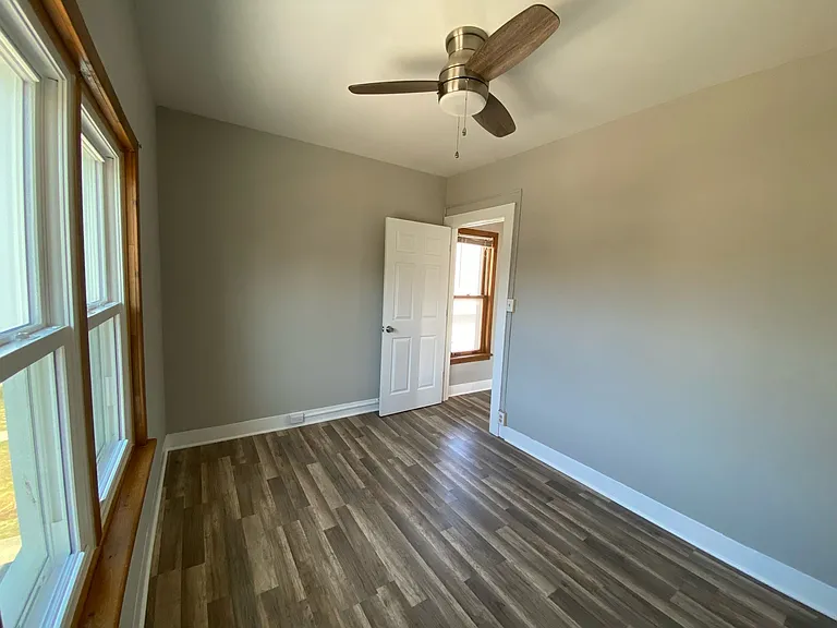 739 Iowa Ave #2 — Photo 6