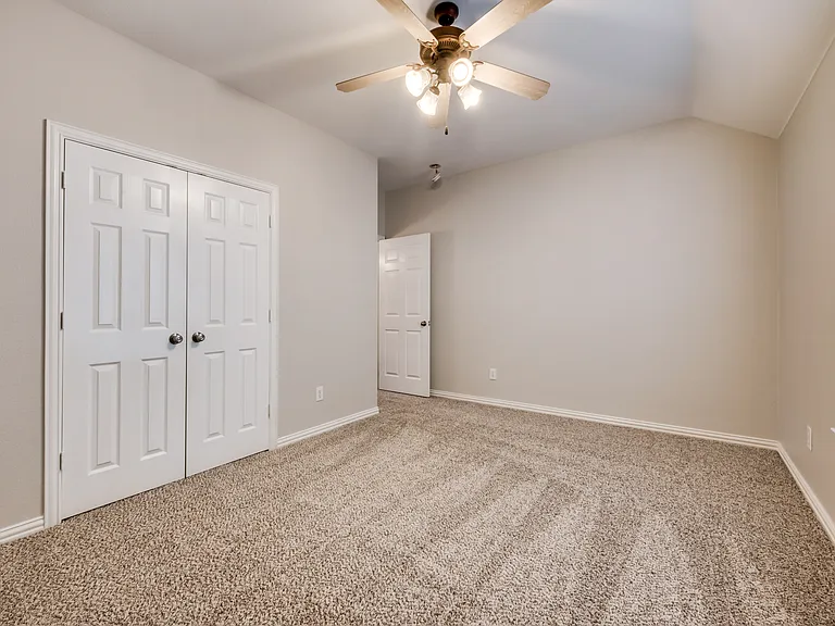2569 Pinnacle Point Dr — Photo 18