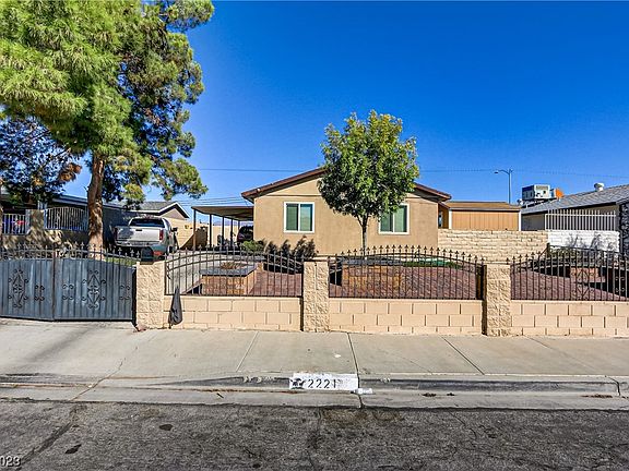 2nd image of 2221 Melinda Ave