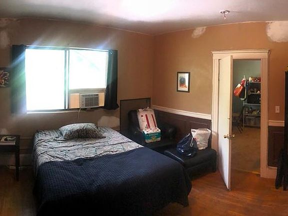 5th image of 42 Orchard Rd #2-B