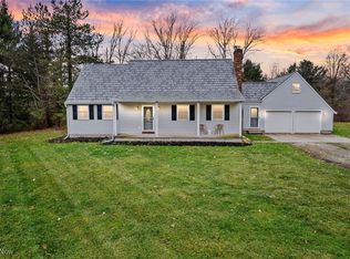 16170 Island Rd, Grafton, OH 44044