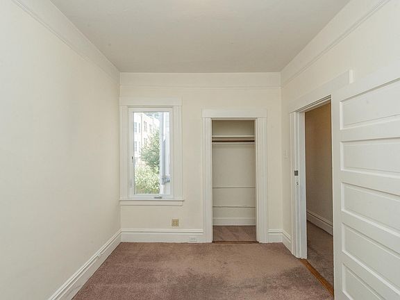 5th image of 2667 McAllister St
