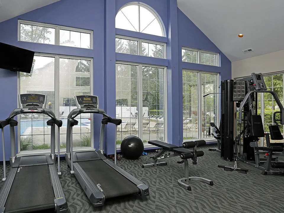Your private 24-hour fitness center has state-of-the-art equipment for strengthening, cardio, muscle building and body work for well being. in a beautiful, invigorating environment.