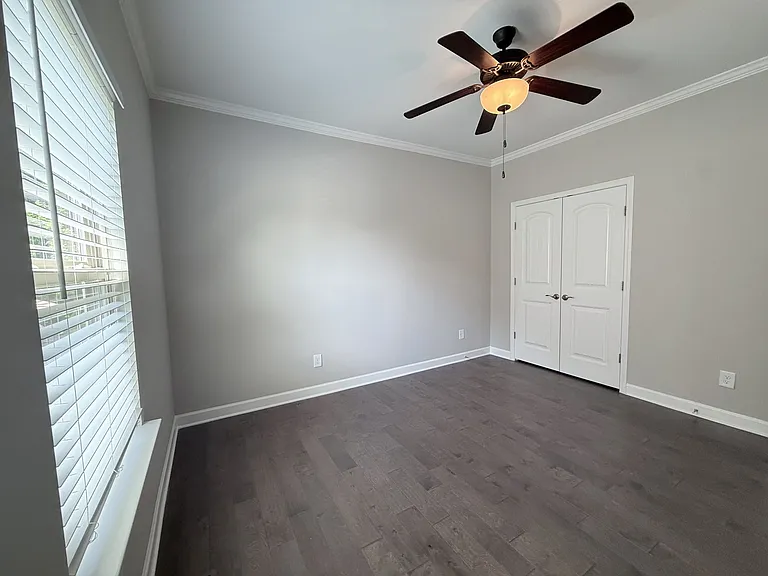 2290 Chaucer Park Ln — Photo 27