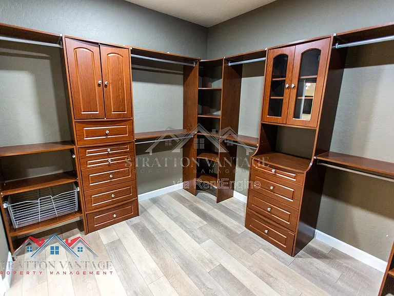 14616 W Windward Ave — Photo 49