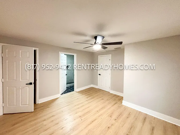 404 Oak St — Photo 10