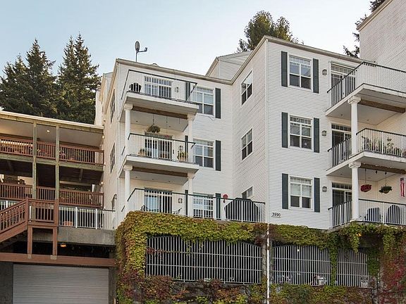 2nd image of 3990 129th Pl SE APT C305