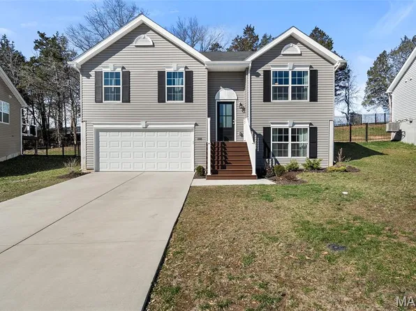 8108 Obrien Dr, Cedar Hill, MO 63016