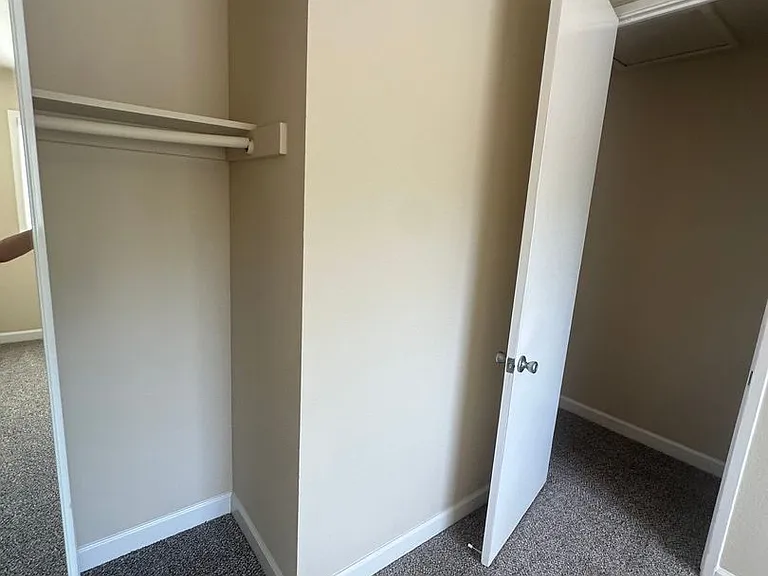 4309 Ross Ave — Photo 44