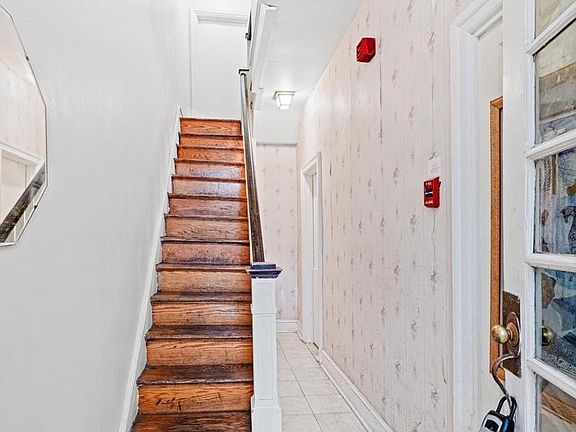 5th image of 3627 Powelton Ave