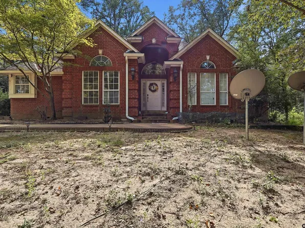89 County Road 4630, Mount Pleasant, TX 75455