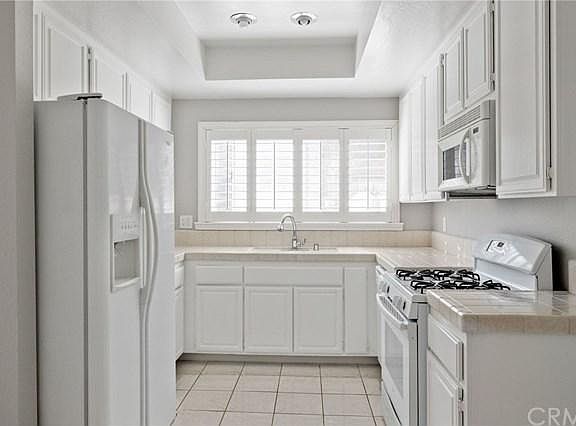 5th image of 22533 S Vermont Ave Unit 50