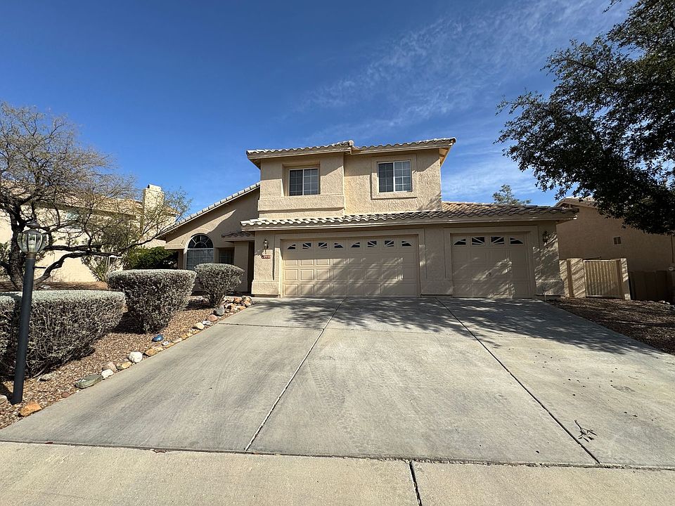 1st image of 10950 N Black Canyon Ct