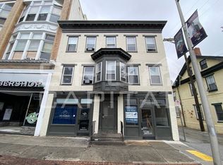 20 Baltimore St #20, Hanover, PA 17331