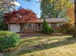 207 Laurel Ave, Hamburg, PA 19526