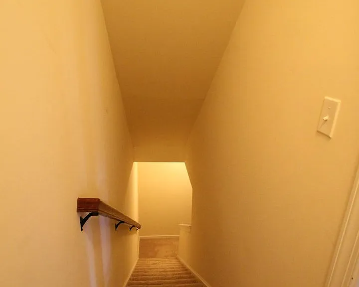 1044 Archibald Ave — Photo 27