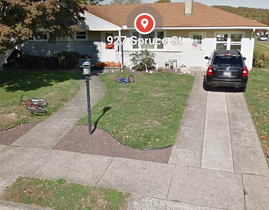 1st image of 927 Spruce St