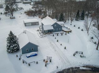 4325 Hawk Trl, Deforest, WI 53532