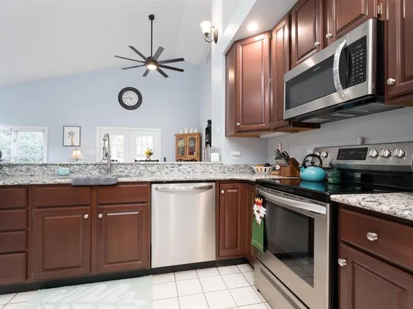4226 Edgewood Ct, Owensboro, KY 42303