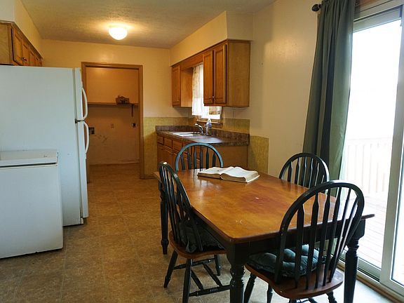 4th image of 107 Hayden Dr