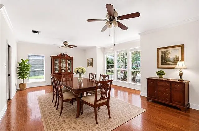 891 Cross Gates Blvd — Photo 8