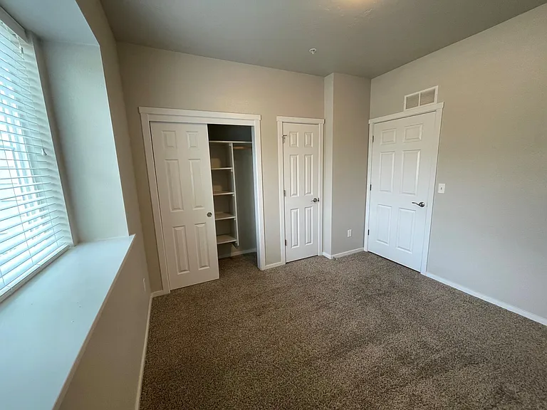 Tree Valley Village Apartments — Photo 35