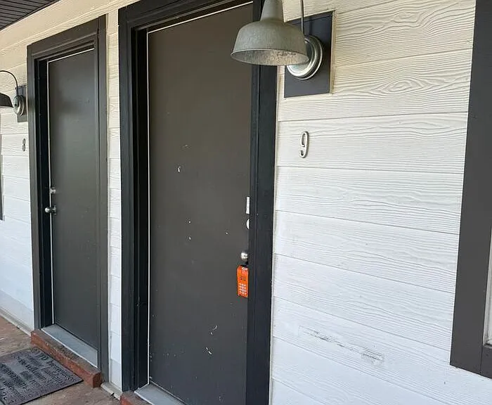 517 Veritas St #9 — Photo 2