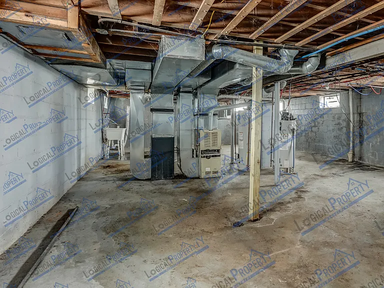 15018 Hubbell St #2 — Photo 11