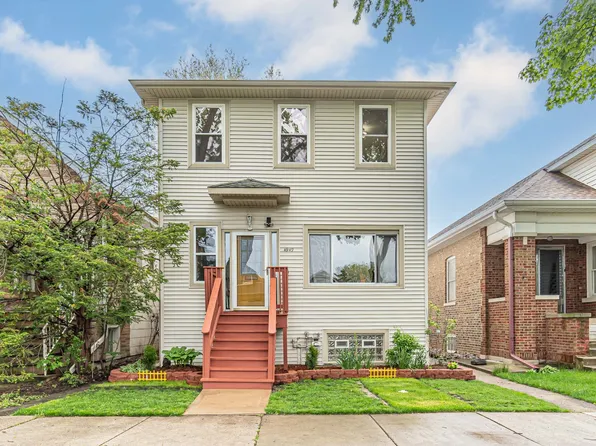 (undisclosed Address), Chicago, IL 60630