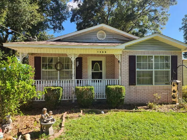 1355 Fairchild St, Pensacola, FL 32504