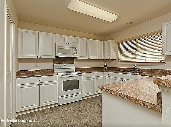 3rd image of 91-1021 Kealiiahonui St