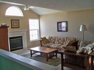 7000 Lehman St, Clay, NY 13041