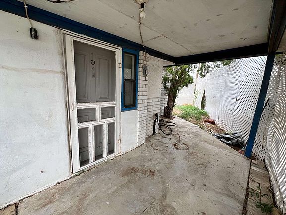 5th image of 248 E Park Dr