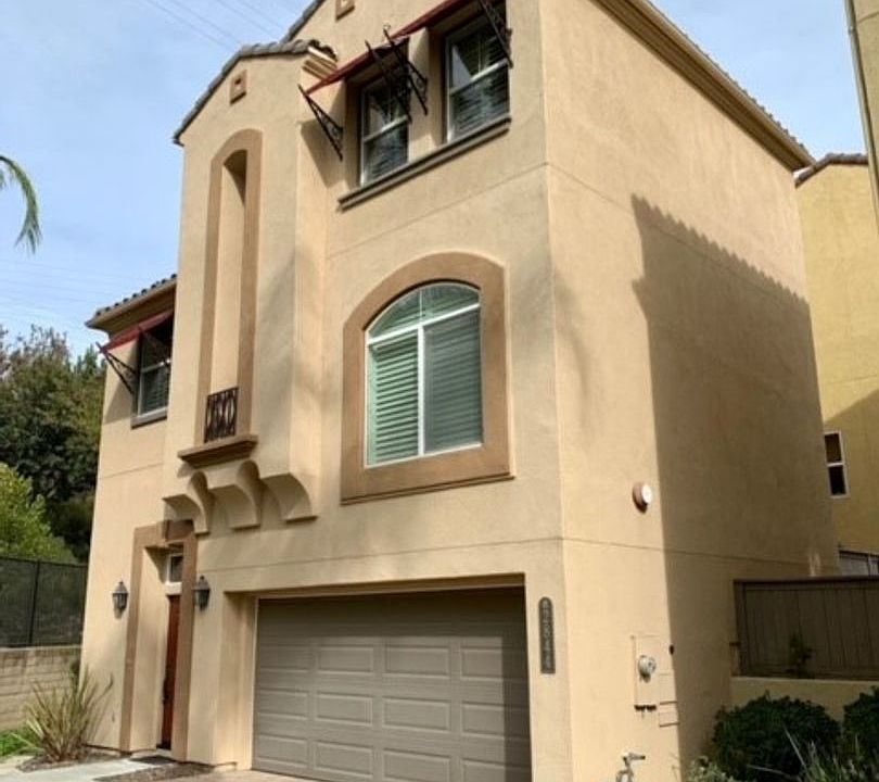 1st image of 2844 Villas Way