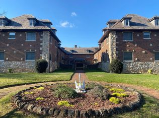 1811 Grandin Rd SW #17, Roanoke, VA 24015