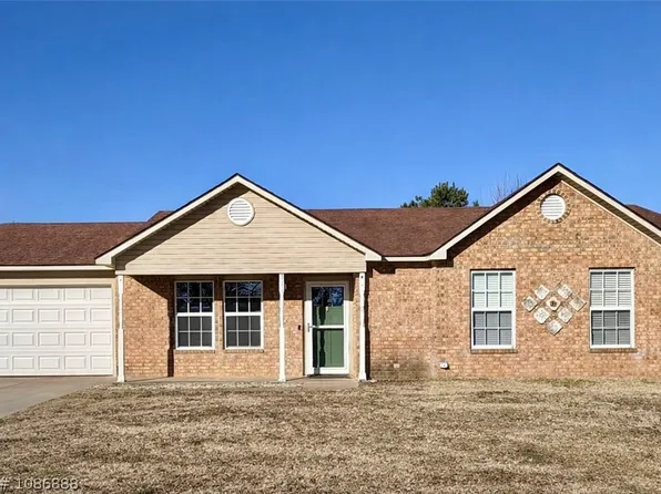 313 Cherrybark Pl, Greenwood, AR 72936