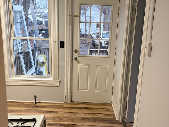 3rd image of 7 Division St APT 1