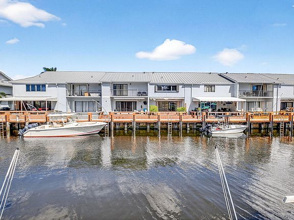 5th image of 732 Rider Road