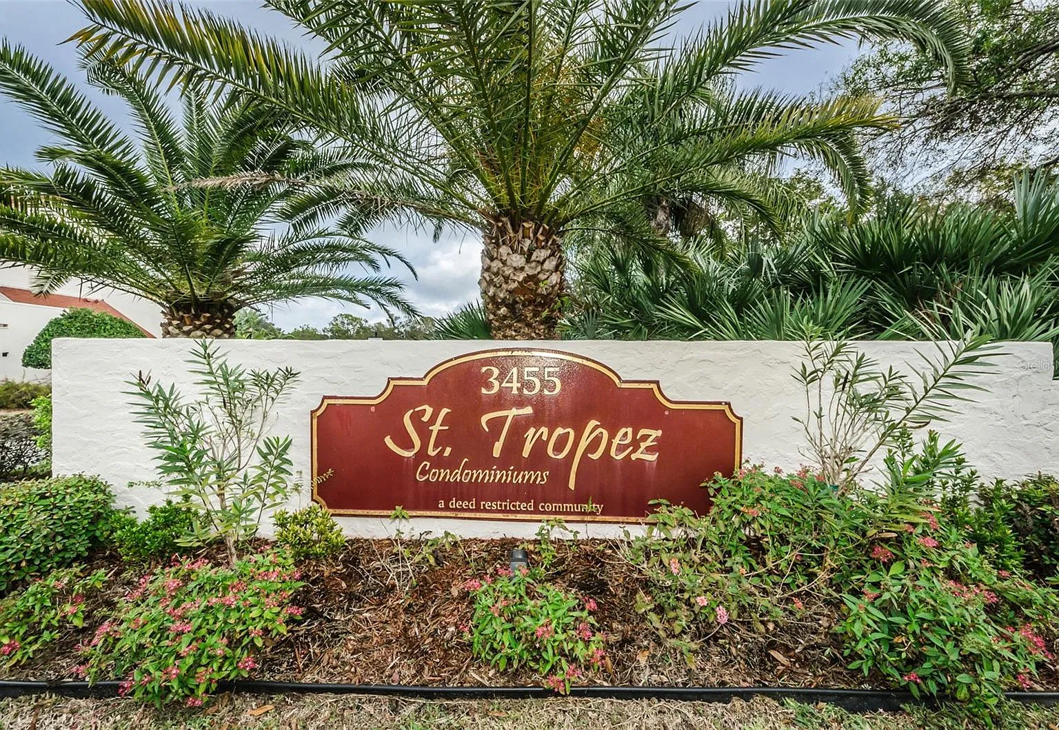 2 bed, 860 sqft, $1,900 — Photo 3