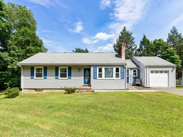 24 Hillside Avenue, Holbrook, MA 02343
