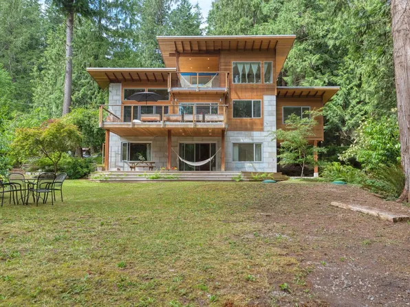 1111 Emery Rd, Sunshine Coast, BC V0N 2W2