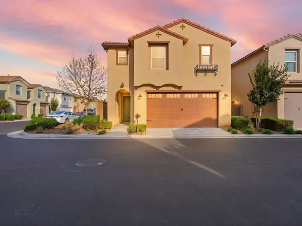 1515 Zenith Point, Clovis, CA 93619