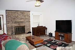 4th image of 10700 Pantherway