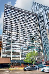 230 E Ontario St APT 1303, Chicago, IL, 60611