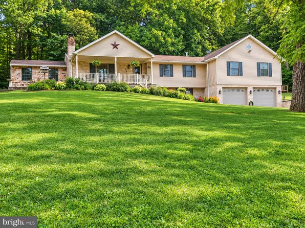 4752 Ulsh Gap Rd, Mc Clure, PA 17841
